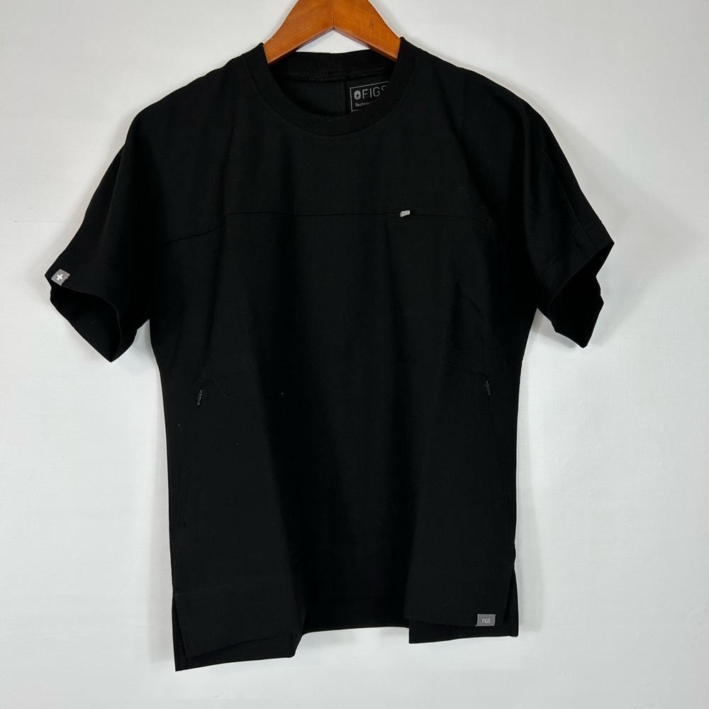 FIGS Blouse